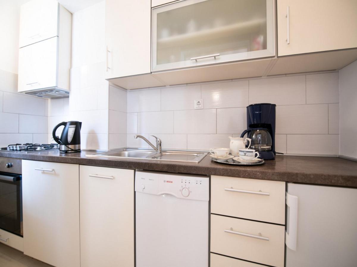 Apartment Marina With Sea View Lovran Exterior foto